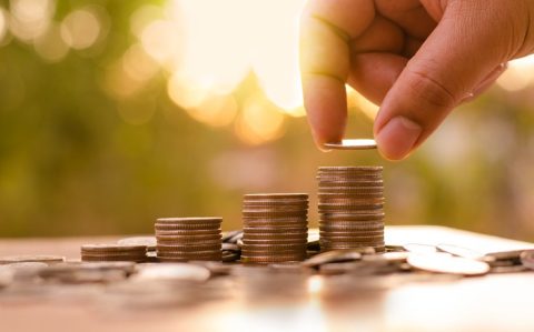 Μπρατάκος: Να κινητοποιηθούν επενδύσεις για τη δημιουργία συστημάτων αποθήκευσης ενέργειας από ΑΠΕ