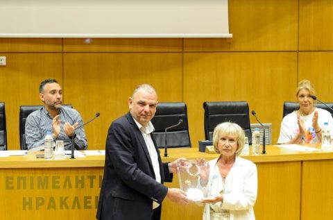 ΠΟΒΑΚΩ: Λαμπρή απόδοση τιμής σε παλαίμαχα μέλη