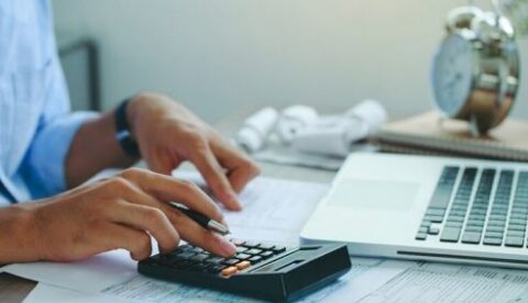 Φουσκωμένα τα εκκαθαριστικά κατά 30% σε σύγκριση με πέρυσι