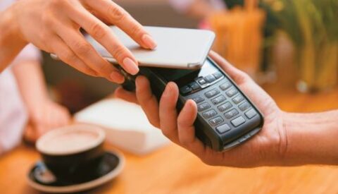 IRIS: Νέα «τελεσίγραφα» από την ΑΑΔΕ και ακολουθεί πρόστιμο 1.500 ευρώ